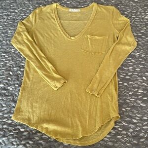 WE THE FREE long-sleeve top, Small